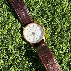 Nixon 100M Sentry Chrono Leather